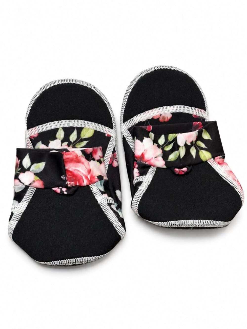 Deux Par Deux Kids Floral Water Shoes Size 12/13